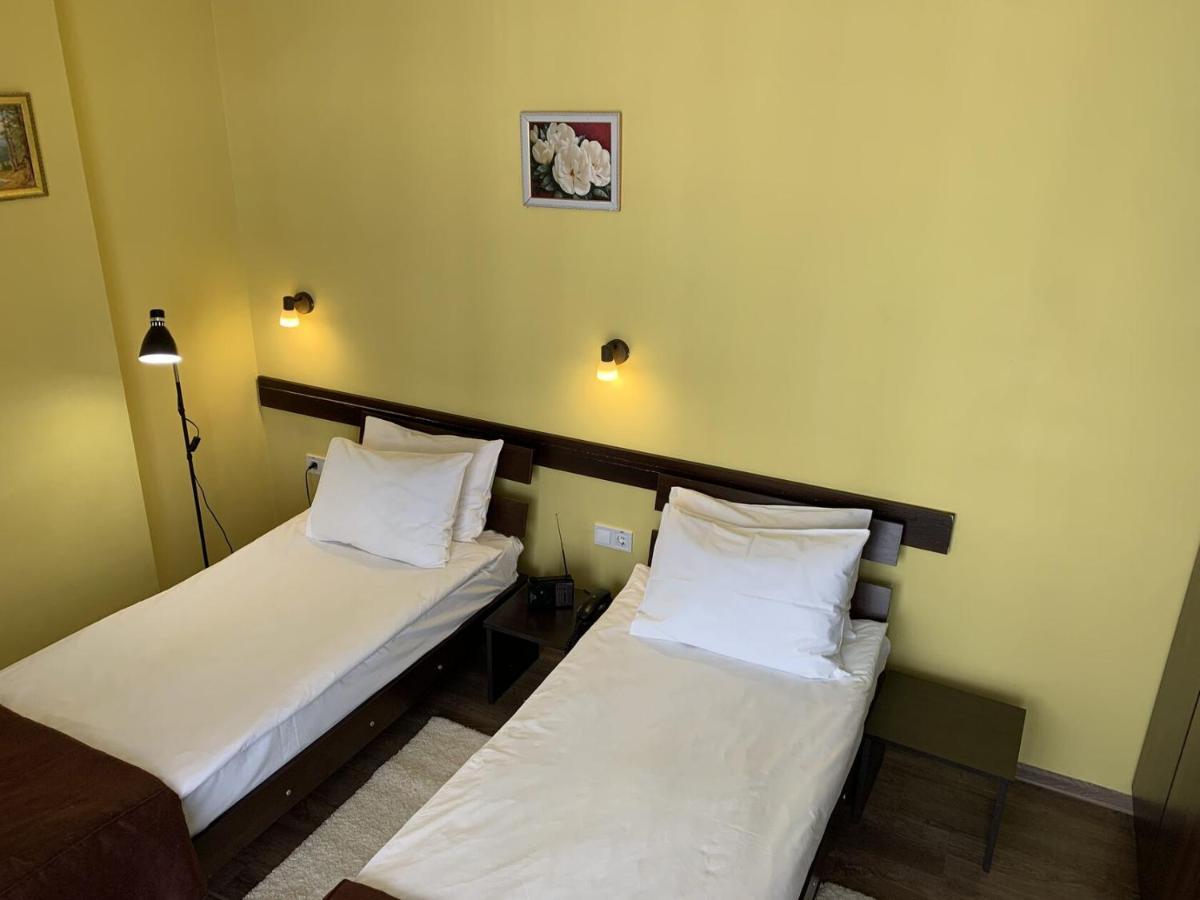 цісар Hotel
